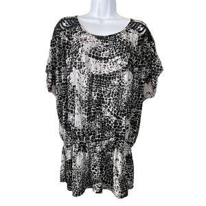 Roman Fashion Womens Short Sleeve Top Size 3X Crochet‎ Lace Dark Boho Edgy Flowy
